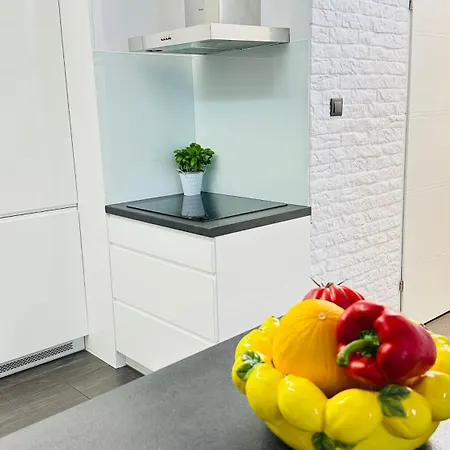 Apartament Plac Zbawiciela * Varşova