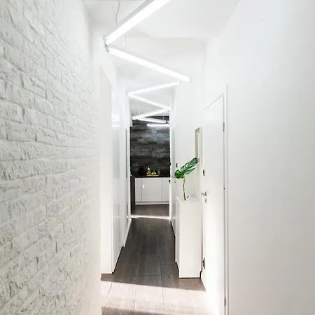 Apartment Plac Zbawiciela *